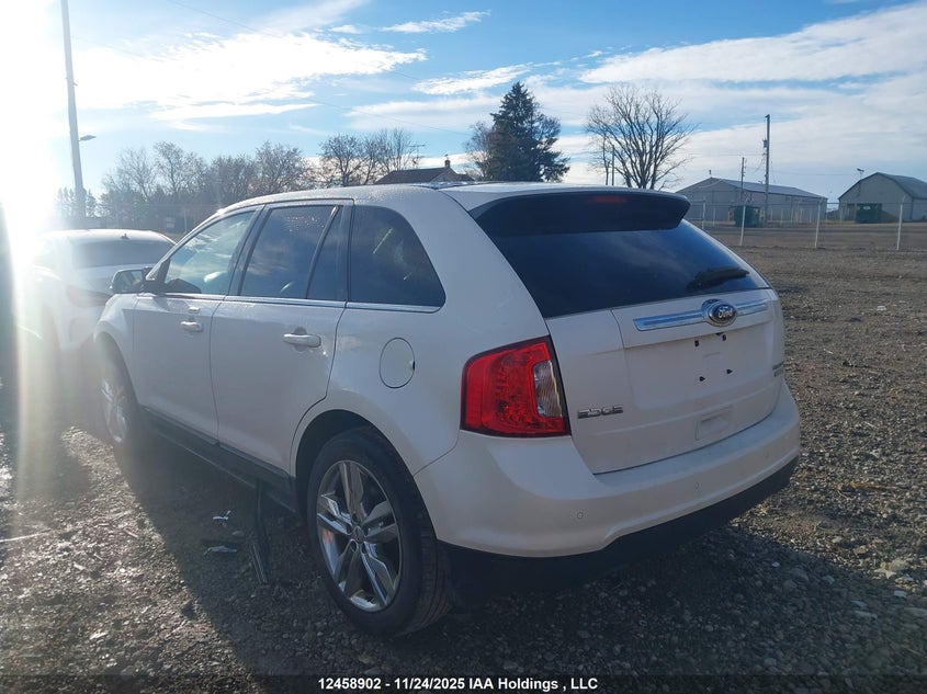 2FMDK3K90DBA18927 2013 FORD EDGE photo no. 3