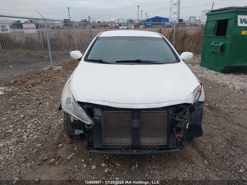 2011 Hyundai Sonata Gl VIN: 5NPEB4AC8BH015870 Lot: 12458907