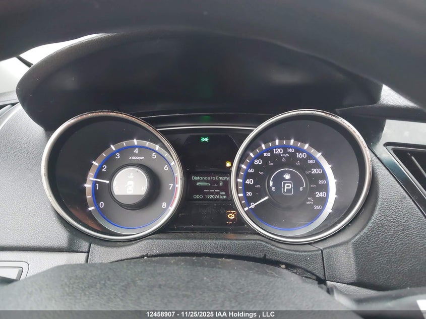 2011 Hyundai Sonata Gl VIN: 5NPEB4AC8BH015870 Lot: 12458907