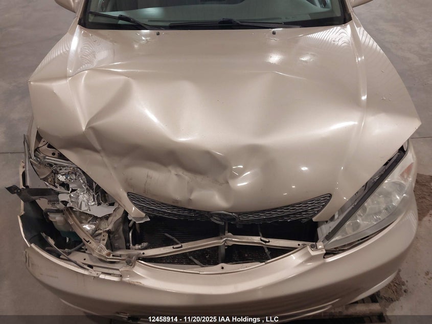 JTDBE32K720035793 2002 TOYOTA CAMRY photo no. 10