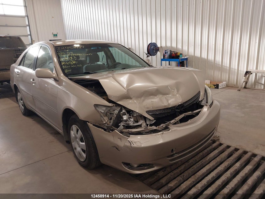 JTDBE32K720035793 2002 TOYOTA CAMRY photo no. 13