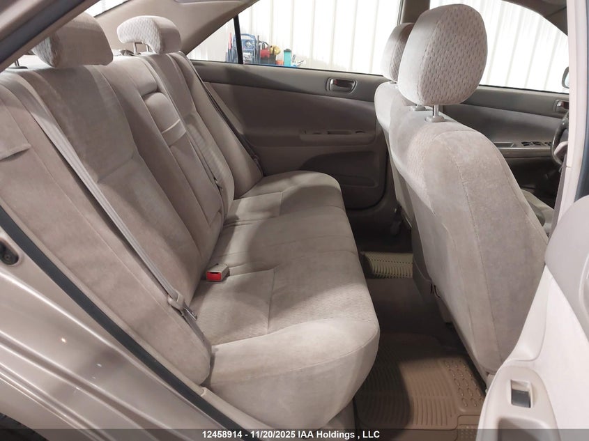 JTDBE32K720035793 2002 TOYOTA CAMRY photo no. 8