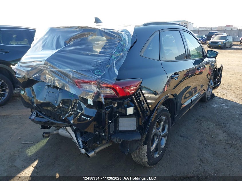 1FMCU9MN9RUB21350 2024 FORD ESCAPE photo no. 4