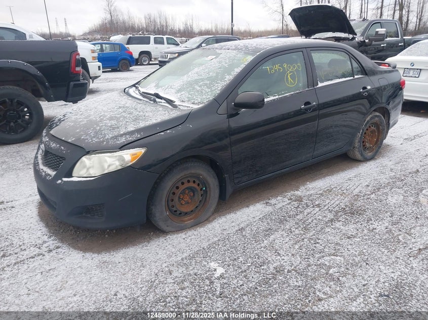 2009 Toyota Corolla, Левый бок, IAAI, VIN 2T1BU40E49C059085 — фото 2