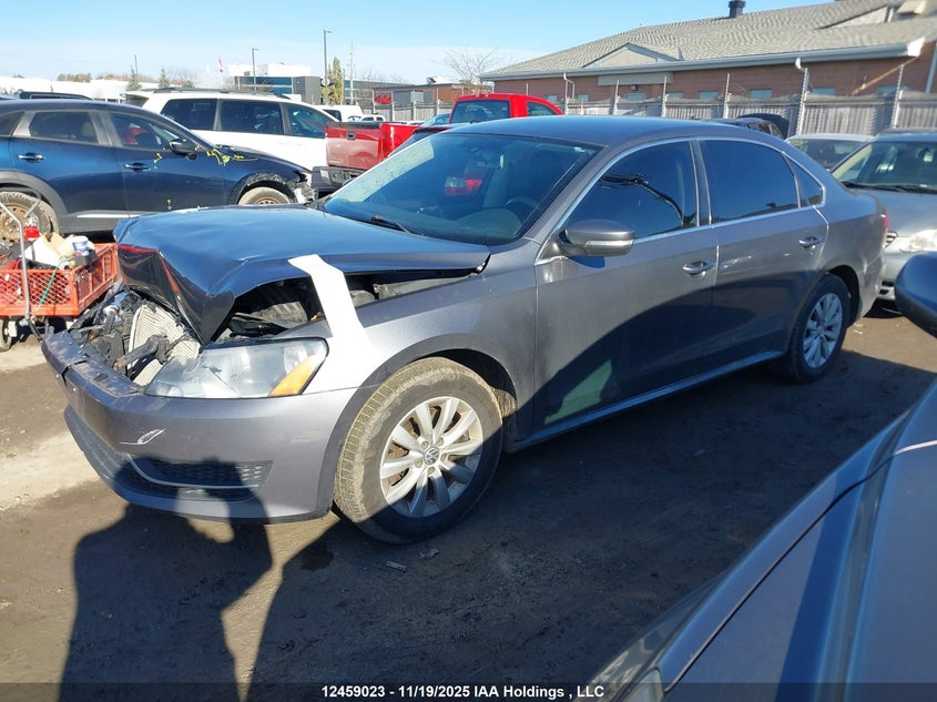 1VWAS7A32EC072790 2014 VOLKSWAGEN PASSAT photo no. 2