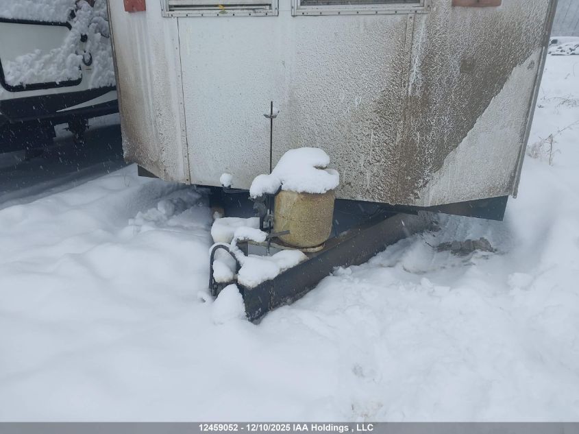 2002 Caravan Motorhome VIN: 2EH8J392X26588946 Lot: 12459052