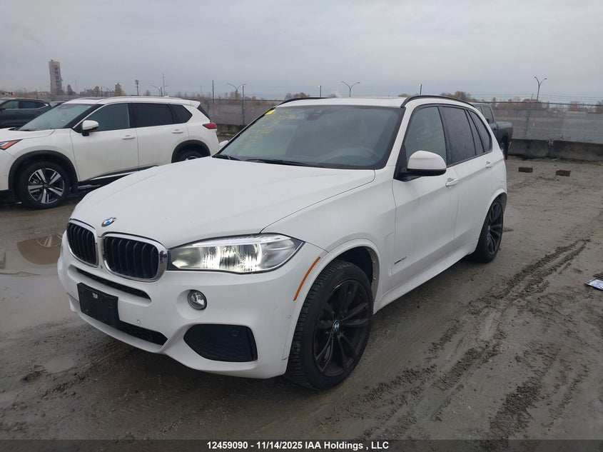5UXKR0C3XH0X77431 2017 BMW X5 photo no. 2