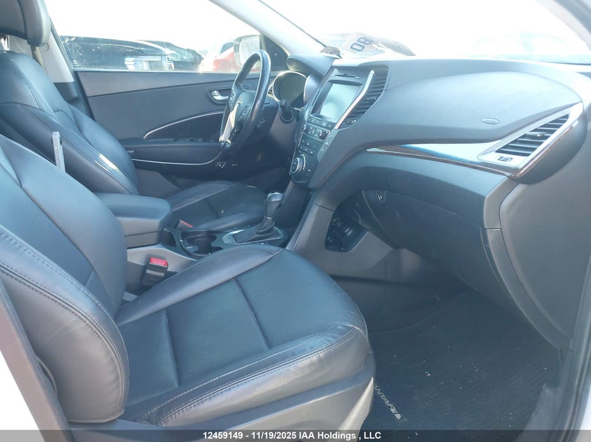 5XYZUDLA5HG426036 2017 HYUNDAI SANTA FE photo no. 5