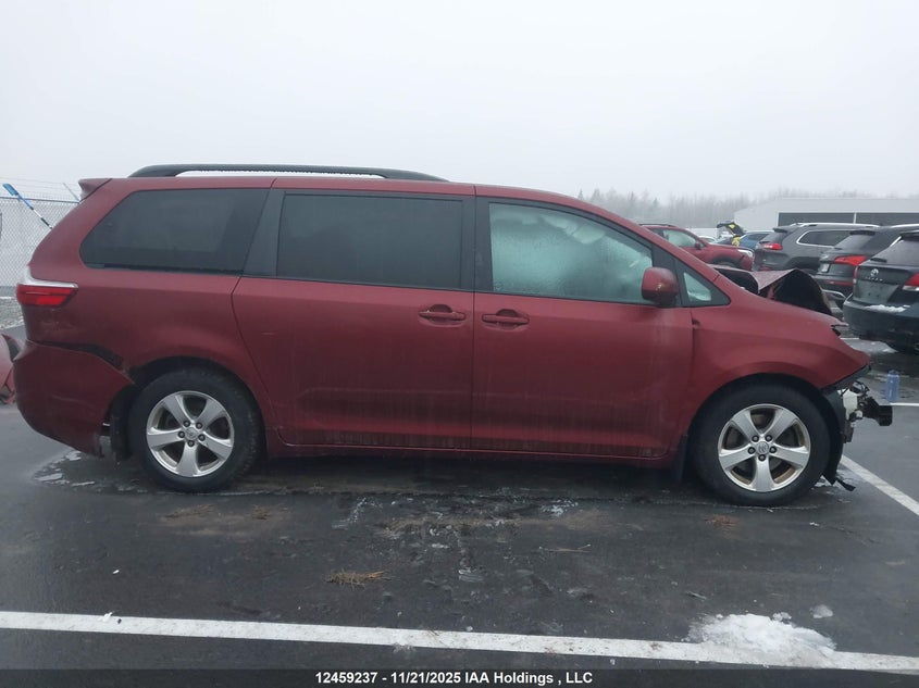 5TDKK3DC5FS626948 2015 TOYOTA SIENNA photo no. 14