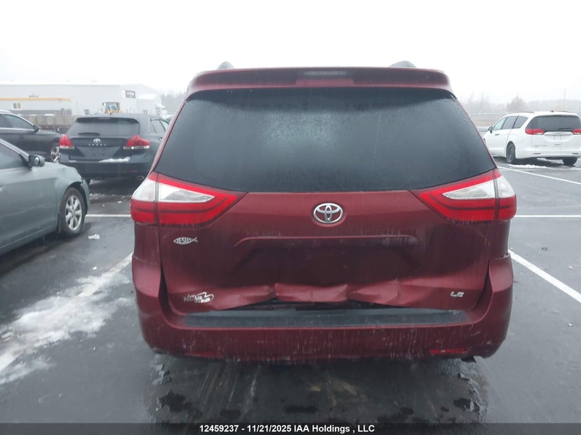5TDKK3DC5FS626948 2015 TOYOTA SIENNA photo no. 17