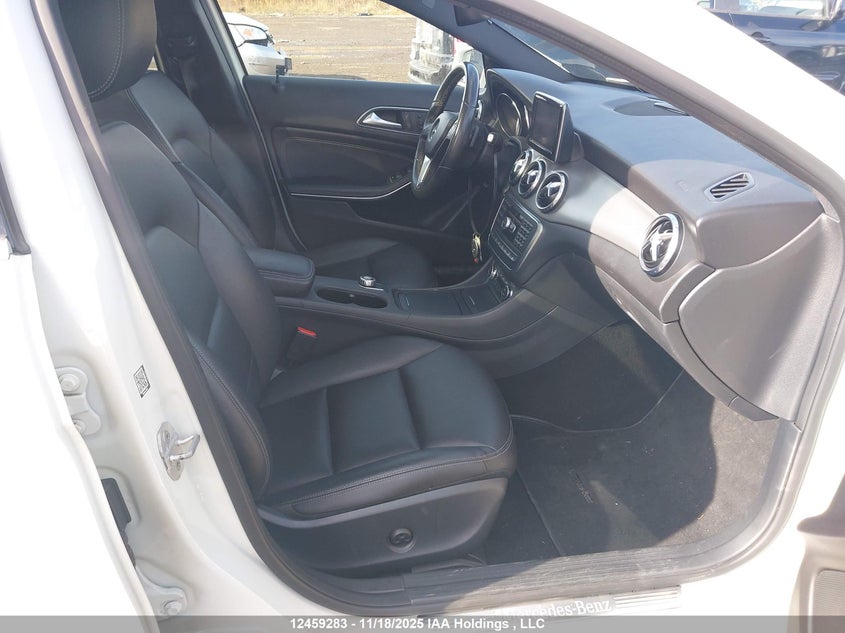 WDCTG4GB9FJ171821 2015 MERCEDES-BENZ GLA-KLASSE photo no. 5