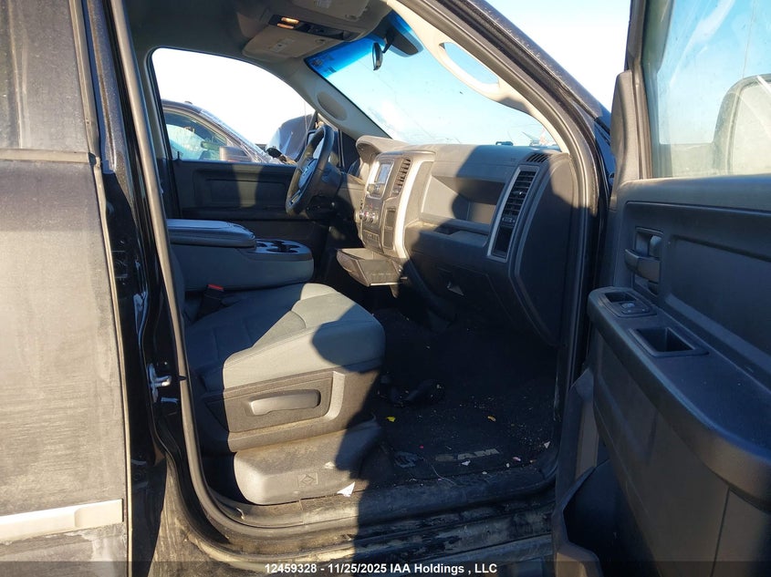 1C6RR7FT4HS668902 2017 RAM 1500 photo no. 5