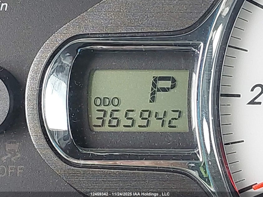 5TDXK3DC8DS297939 2013 TOYOTA SIENNA photo no. 16