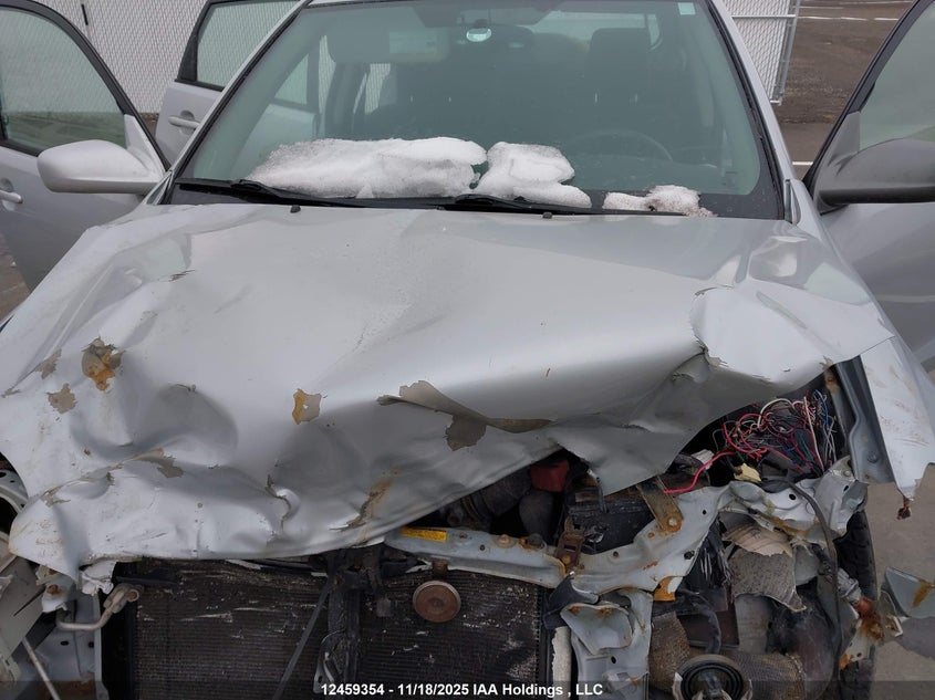 2005 Toyota Matrix Xr VIN: 2T1KR32E15C883418 Lot: 12459354