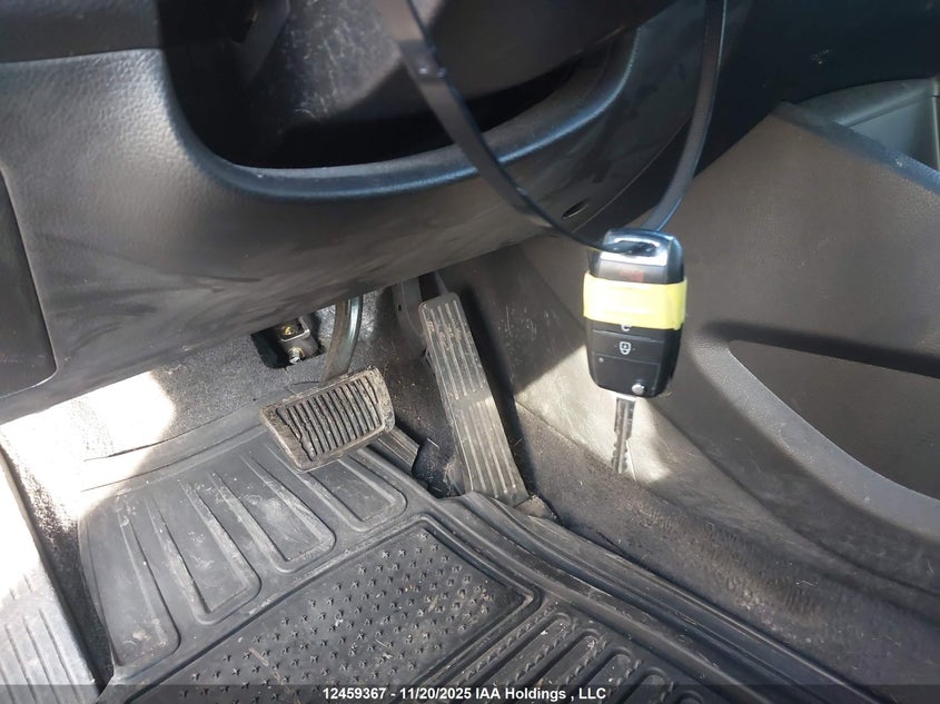 2017 Kia Forte Ex/Ex Luxury/Ex+/Lx/Lx+ VIN: 3KPFK4A79HE056657 Lot: 12459367