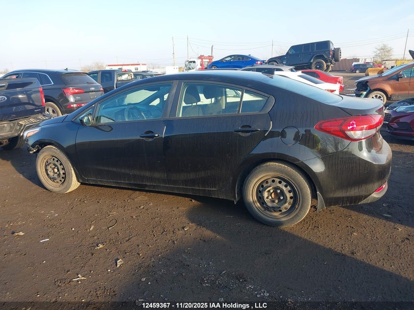 2017 Kia Forte Ex/Ex Luxury/Ex+/Lx/Lx+ VIN: 3KPFK4A79HE056657 Lot: 12459367