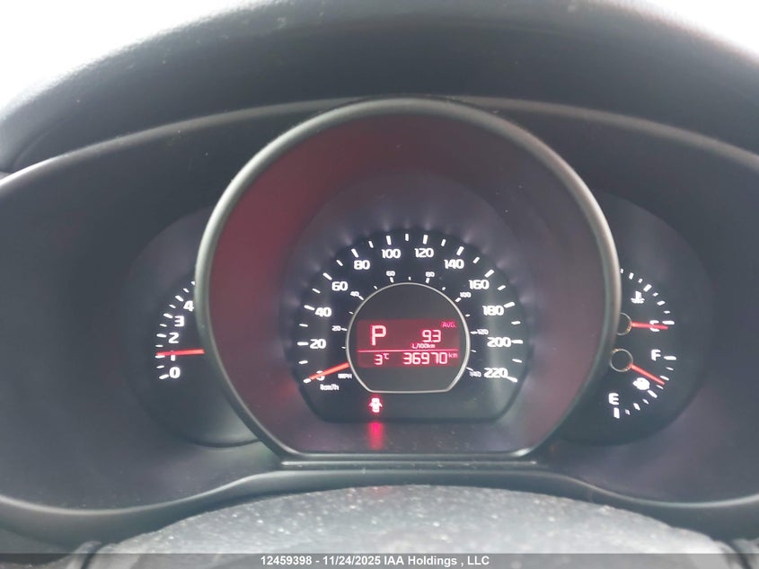 KNDJP3A52J7620448 2018 KIA SOUL photo no. 7