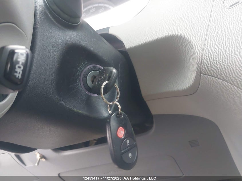 5TDZK3DC9ES449088 2014 TOYOTA SIENNA photo no. 11