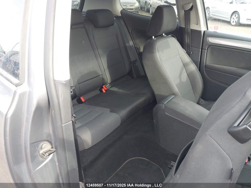 2010 Volkswagen Golf 2.5L Sportline/2.5L Trendline VIN: WVWBA7AJXAW112521 Lot: 12459507