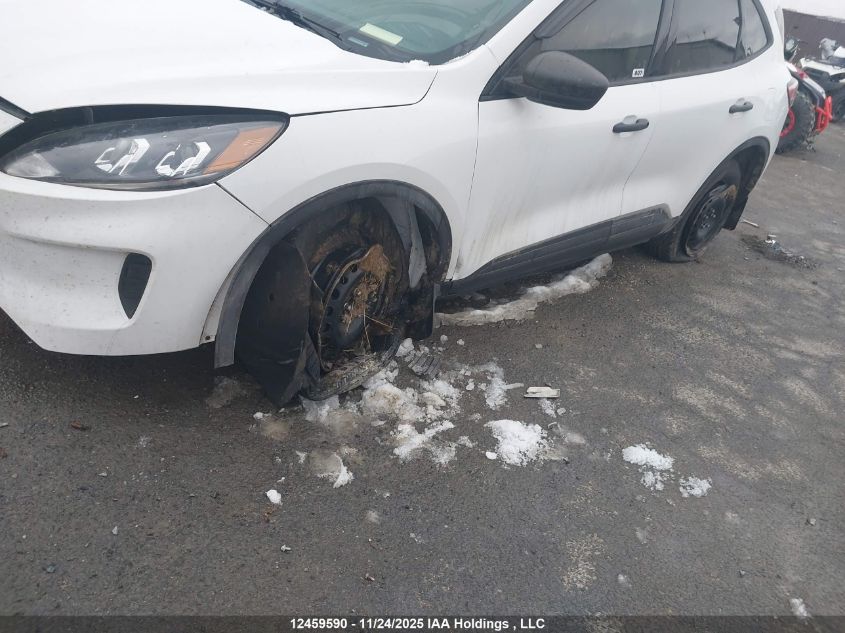 2020 Ford Escape S VIN: 1FMCU9F69LUA02761 Lot: 12459590