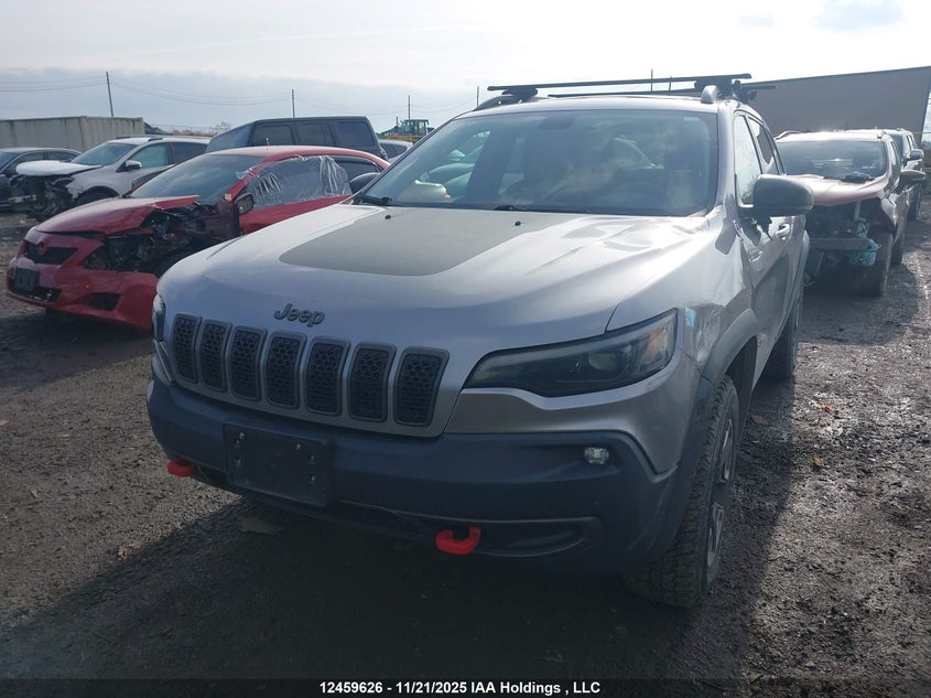 1C4PJMBX4KD274598 2019 JEEP CHEROKEE photo no. 2