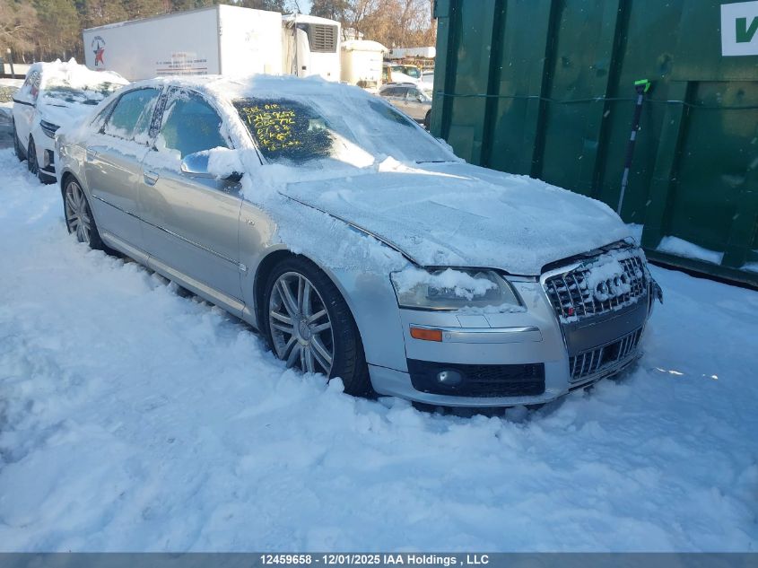 2007 Audi S8