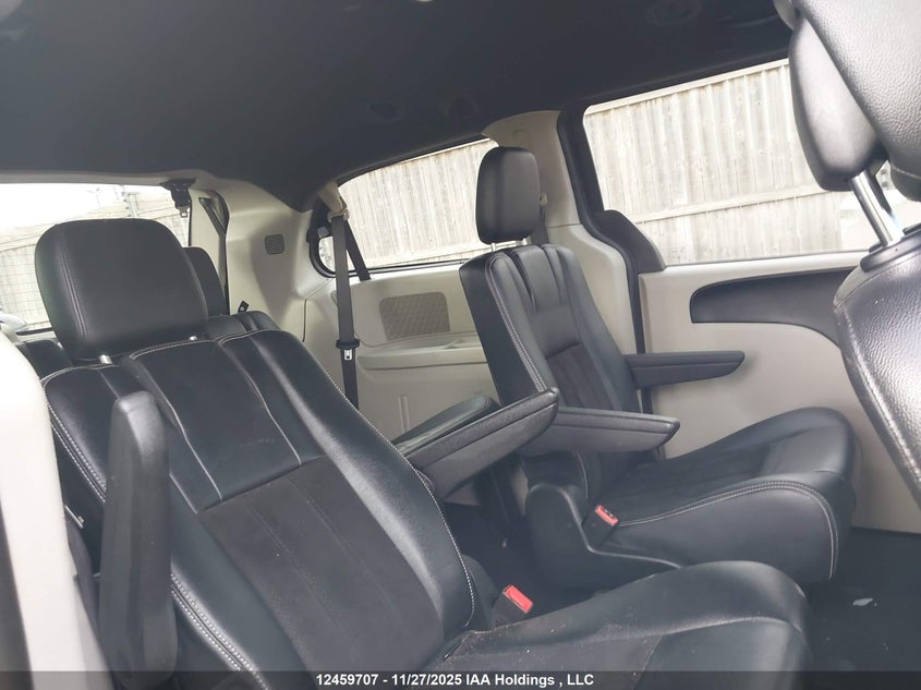 2C4RDGBG2HR873796 2017 DODGE CARAVAN photo no. 8