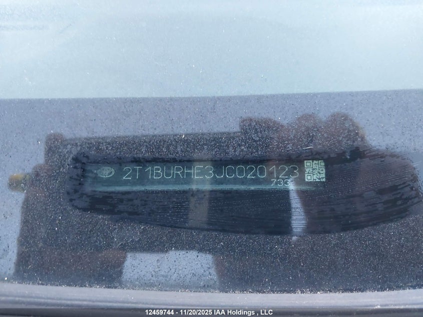 2T1BURHE3JC020123 2018 TOYOTA COROLLA photo no. 9