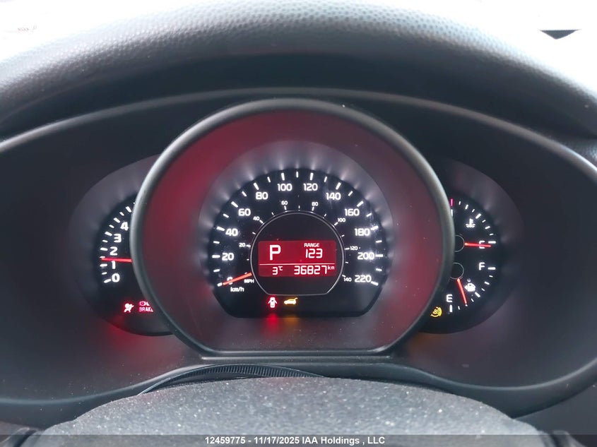 KNDJN2A28J7527908 2018 KIA SOUL photo no. 7