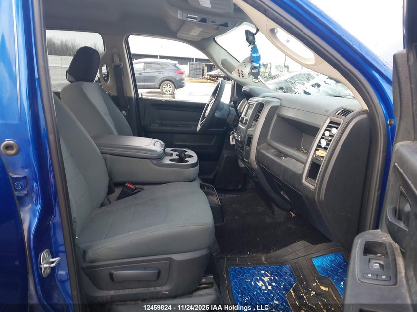 1C6RR7KTXKS523117 2019 RAM 1500 photo no. 5