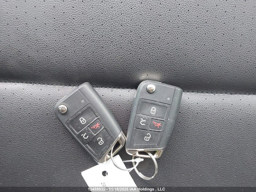 2020 Volkswagen E-Golf Comfortline VIN: WVWPR7AU9LW902209 Lot: 12459832