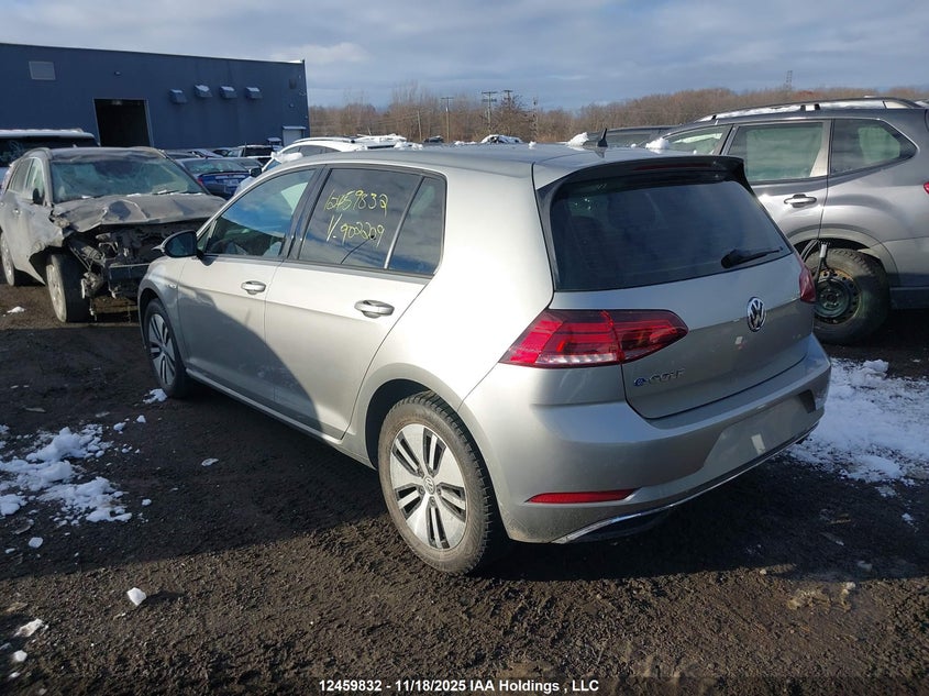 WVWPR7AU9LW902209 2020 VOLKSWAGEN E GOLF photo no. 3