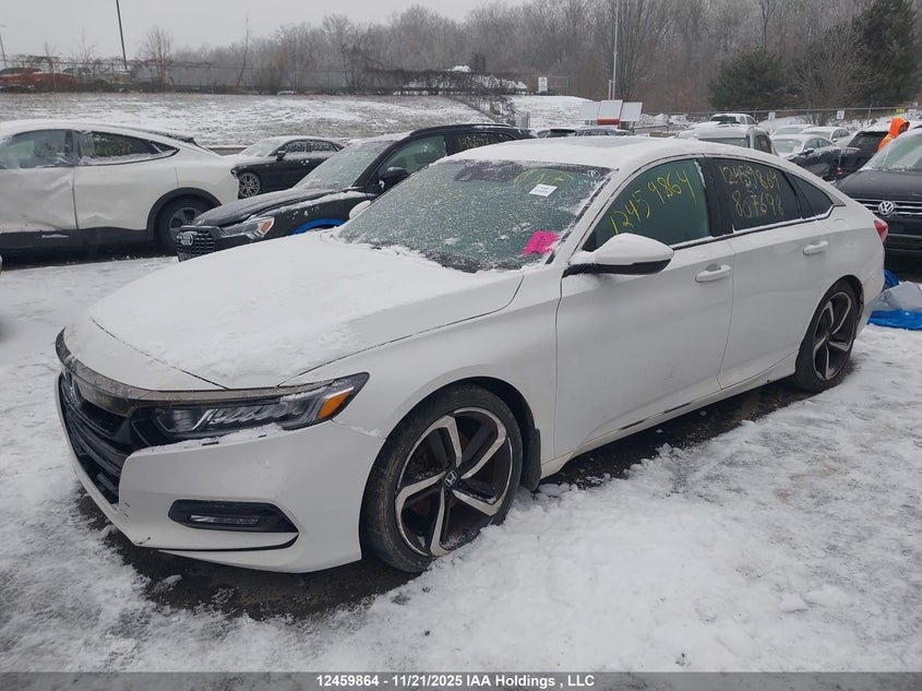 1HGCV1F39JA807698 2018 HONDA ACCORD photo no. 2