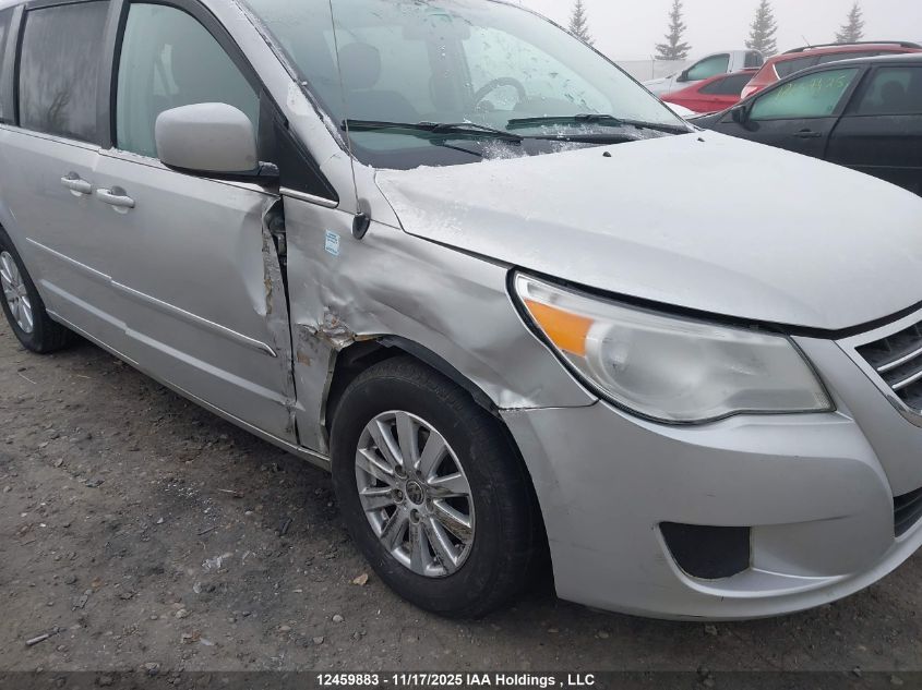 2010 Volkswagen Routan Se VIN: 2V4RW3DXXAR228020 Lot: 12459883