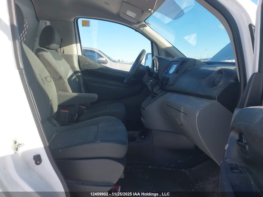 3N6CM0KN2HK692810 2017 NISSAN NV200 photo no. 5