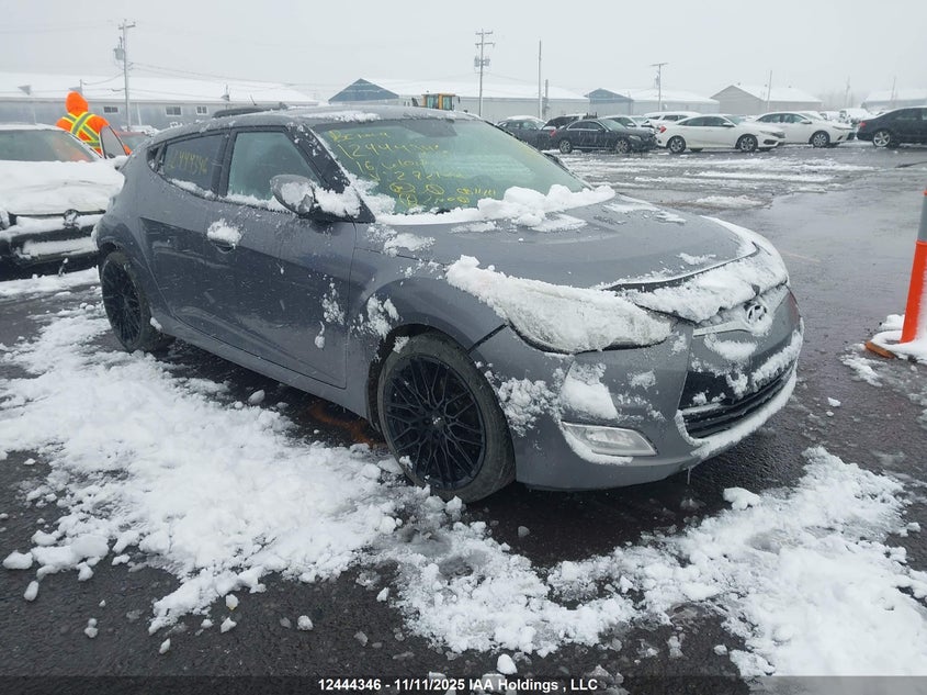 KMHTC6AD2GU272122 2016 Hyundai Veloster Se auction photo 1