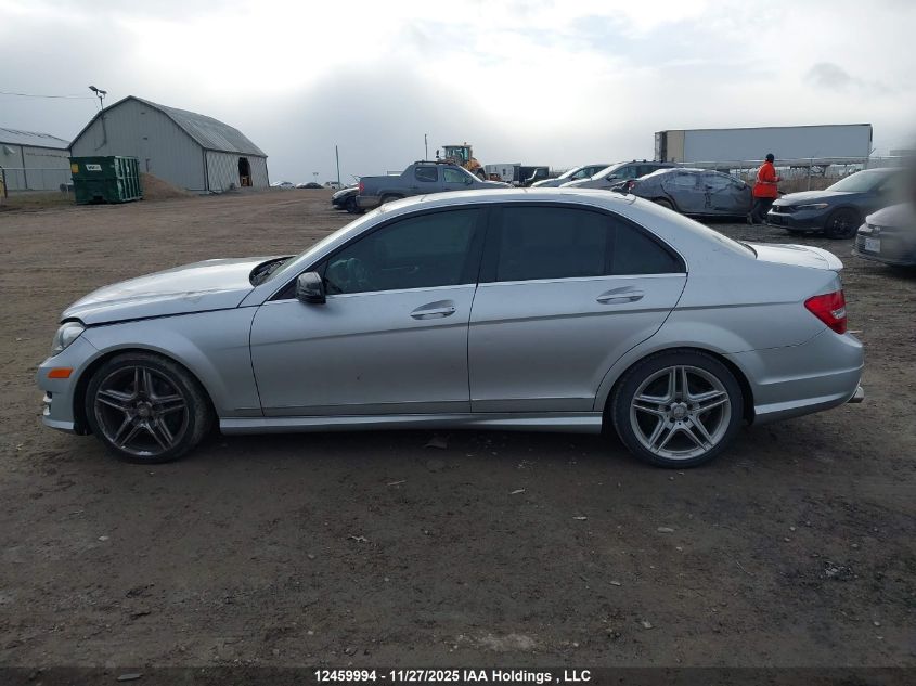 2013 Mercedes-Benz C 350 4Matic VIN: WDDGF8JBXDG133671 Lot: 12459994