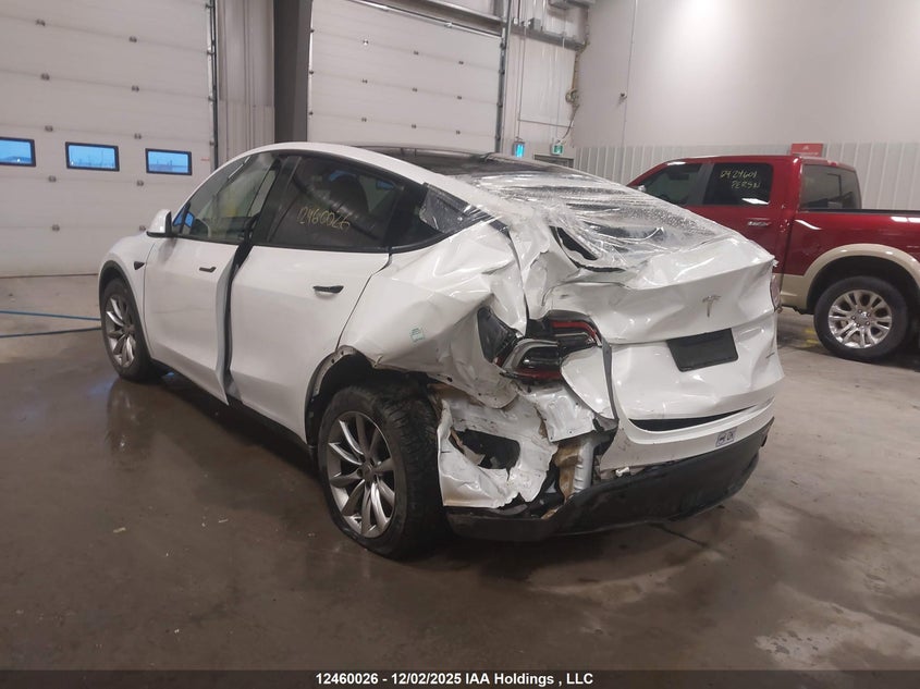 7SAYGDEE2PF777918 2023 TESLA MODEL Y photo no. 3
