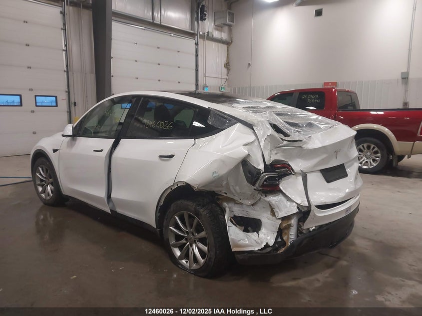 7SAYGDEE2PF777918 2023 TESLA MODEL Y photo no. 6