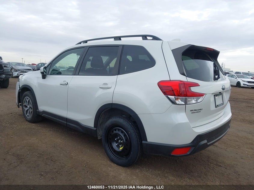 JF2SKEDC2NH513216 2022 SUBARU FORESTER photo no. 3