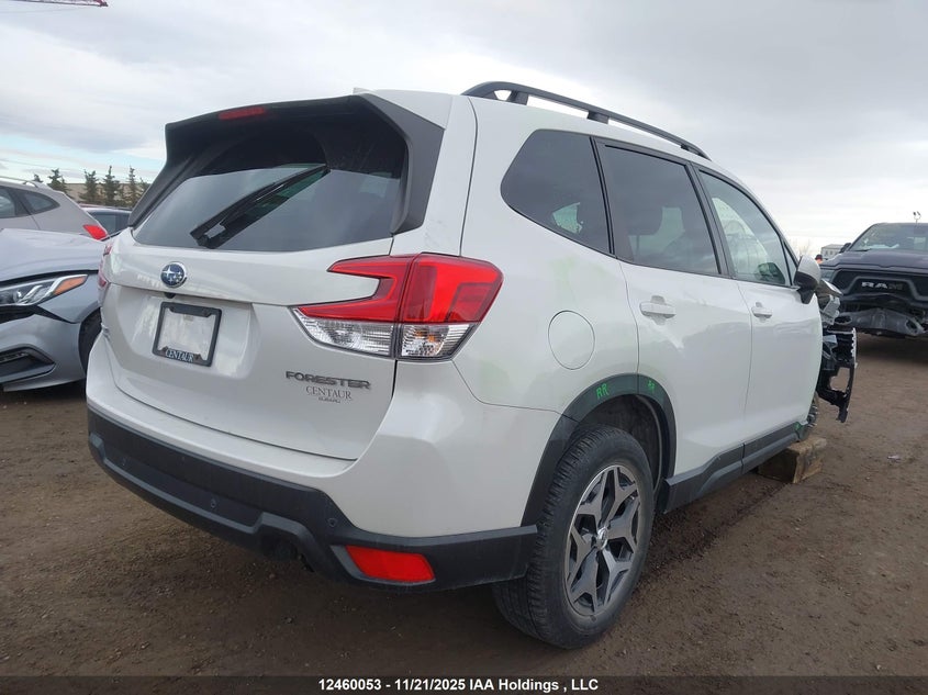 JF2SKEDC2NH513216 2022 SUBARU FORESTER photo no. 4