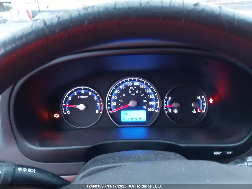 5XYZG3AB3CG152423 2012 HYUNDAI SANTA FE photo no. 7