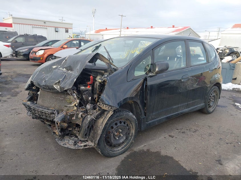 LUCGE8H71E3005256 2014 HONDA FIT photo no. 2