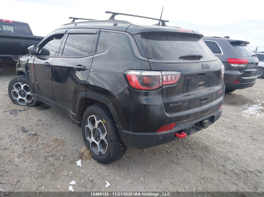 3C4NJDDBXNT142730 2022 JEEP COMPASS photo no. 3