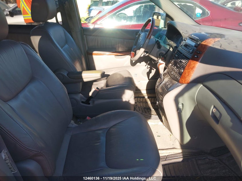 5TDBA22C04S010698 2004 TOYOTA SIENNA photo no. 5