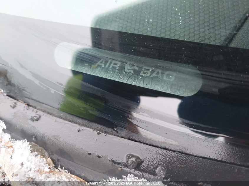 1FWCU0DG7AKA28002 2010 FORD ESCAPE photo no. 17
