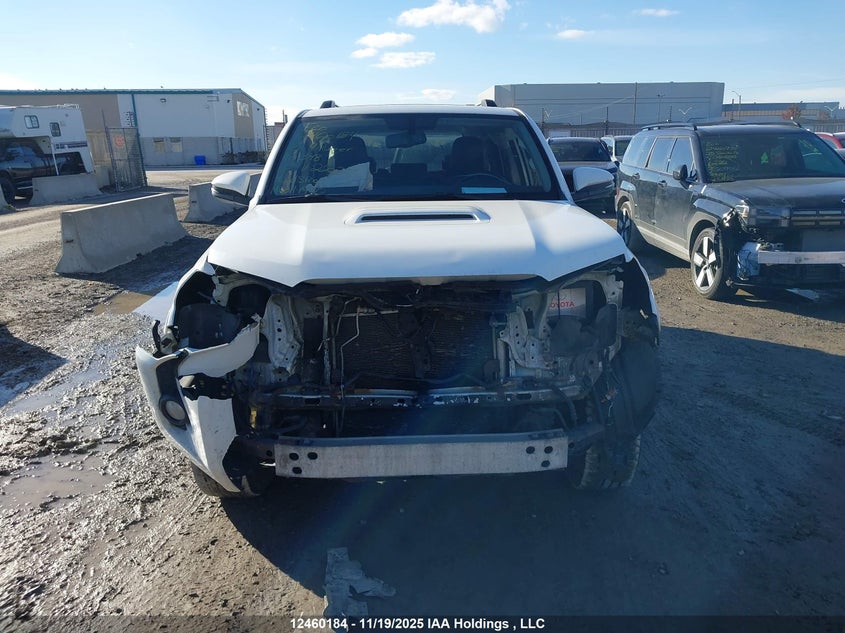 2015 Toyota 4Runner Sr5 V6 VIN: JTEBU5JR1F5220200 Lot: 12460184