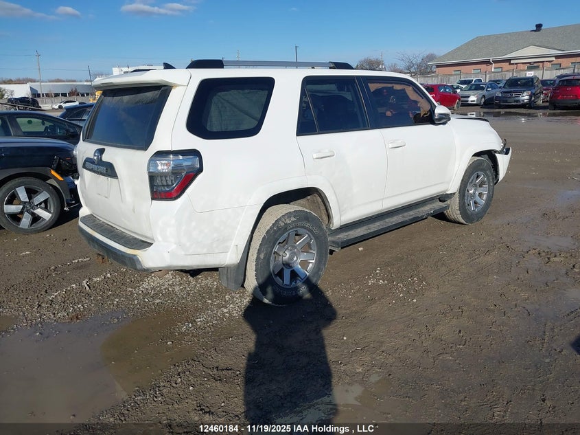 JTEBU5JR1F5220200 2015 TOYOTA 4RUNNER photo no. 4