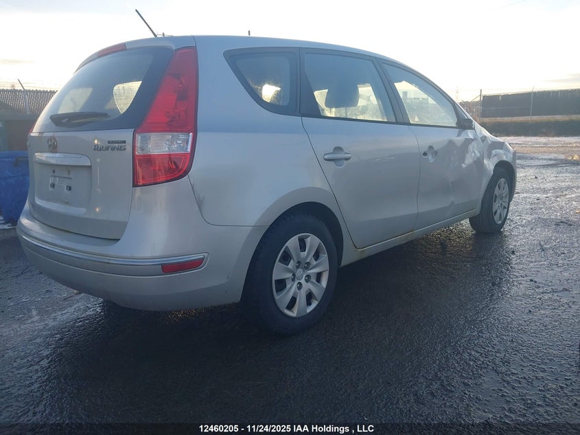 KMHDB8AE4CU133003 2012 HYUNDAI ELANTRA photo no. 4