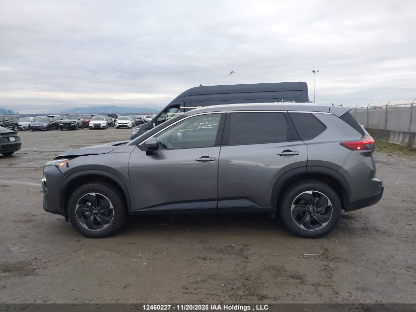 2025 Nissan Rogue Sv/Rc VIN: JN8BT3BB0SW163901 Lot: 12460227